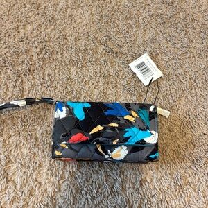 Smartphone wristlet